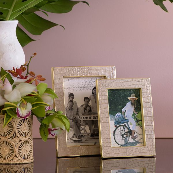 Classic Croc Leather 4x6 Frame