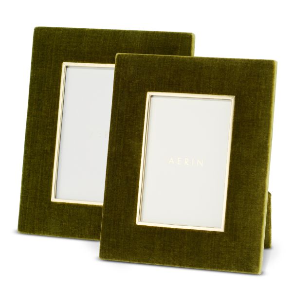 Valentina 5x7 Velvet Frame