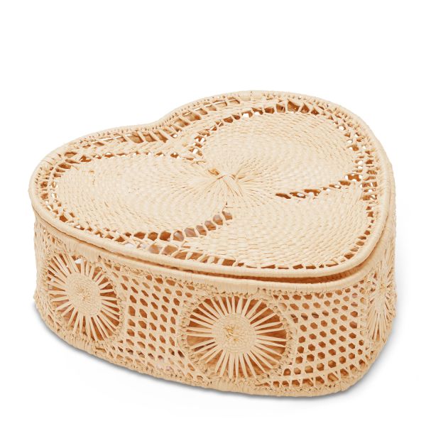 Raffia Heart Box